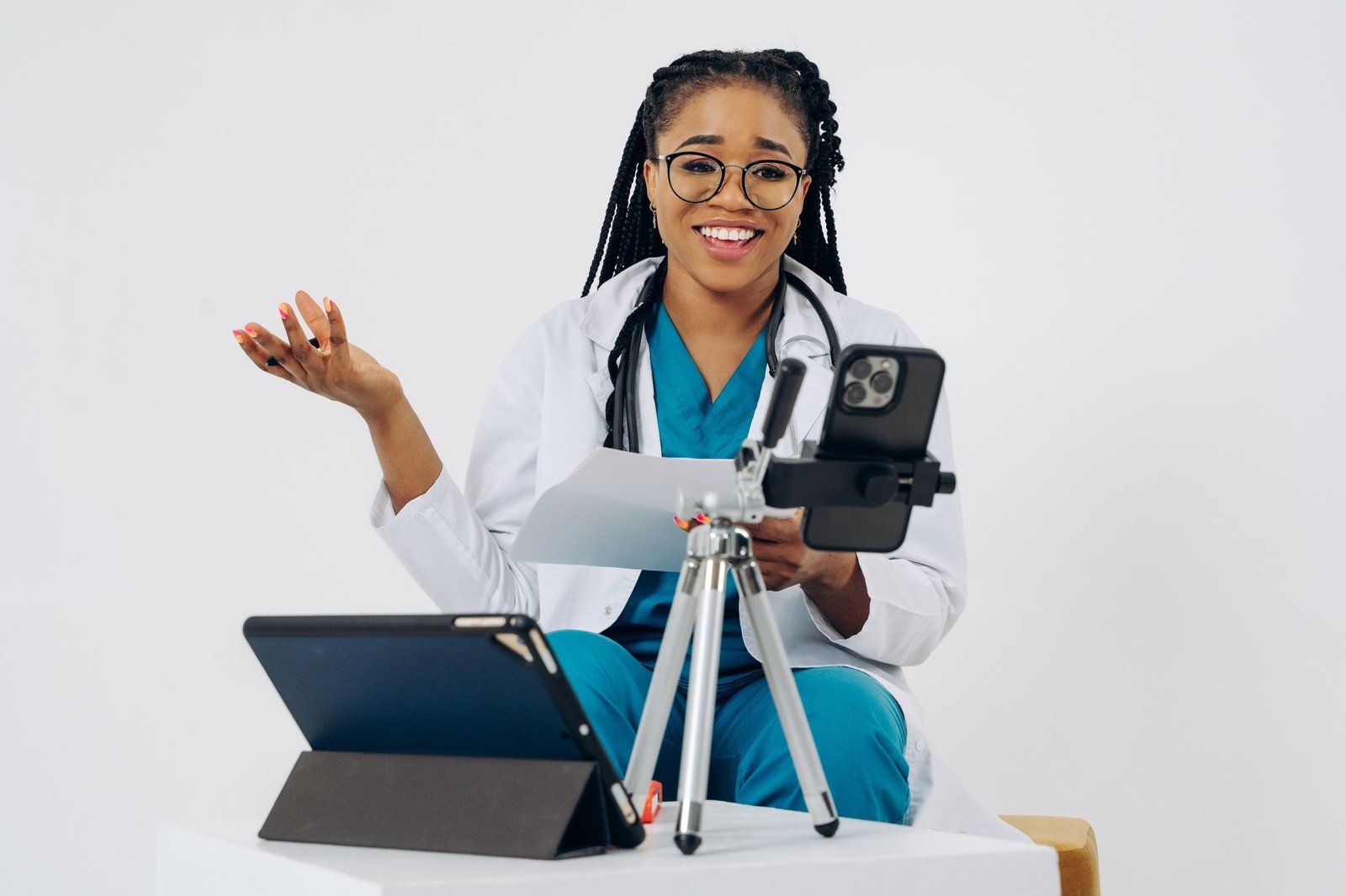 Black female doctor providing an online consultation